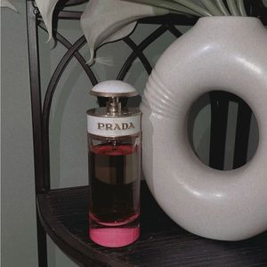 Prada Kiss Eau De Parfum